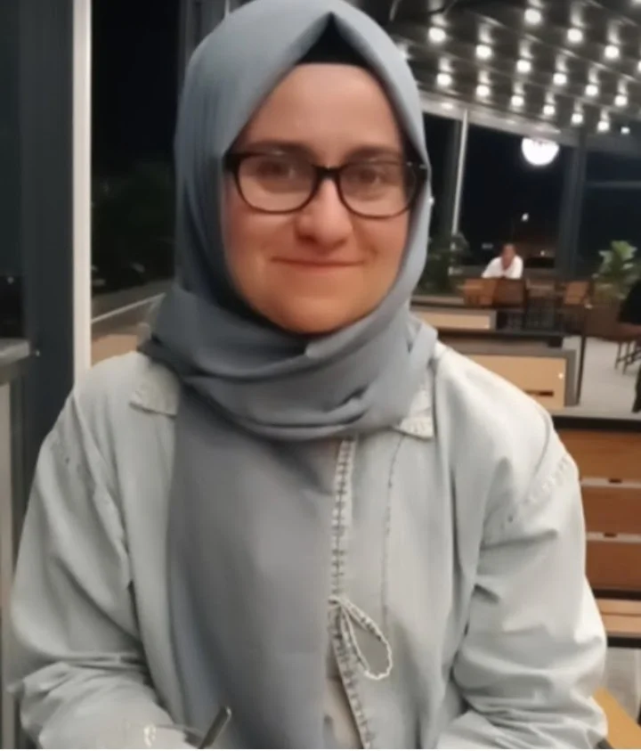 Emine D.