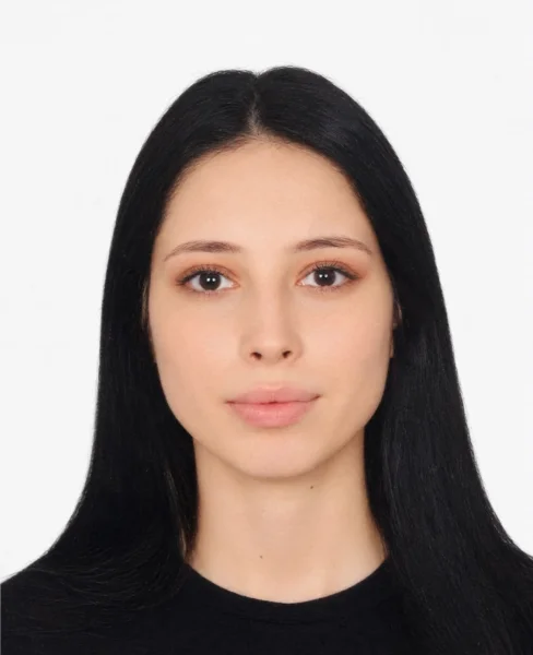 Dilara E.