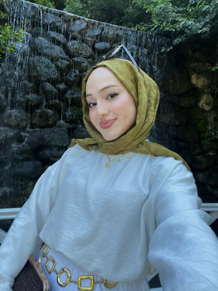 Beyza K.